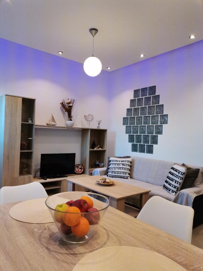 Chez Kiki Et Ioannis Apartment Engares